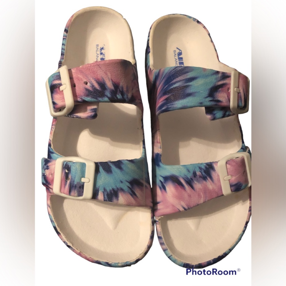 Size 38 FB-507 Air Balance Tie Dye Sandals